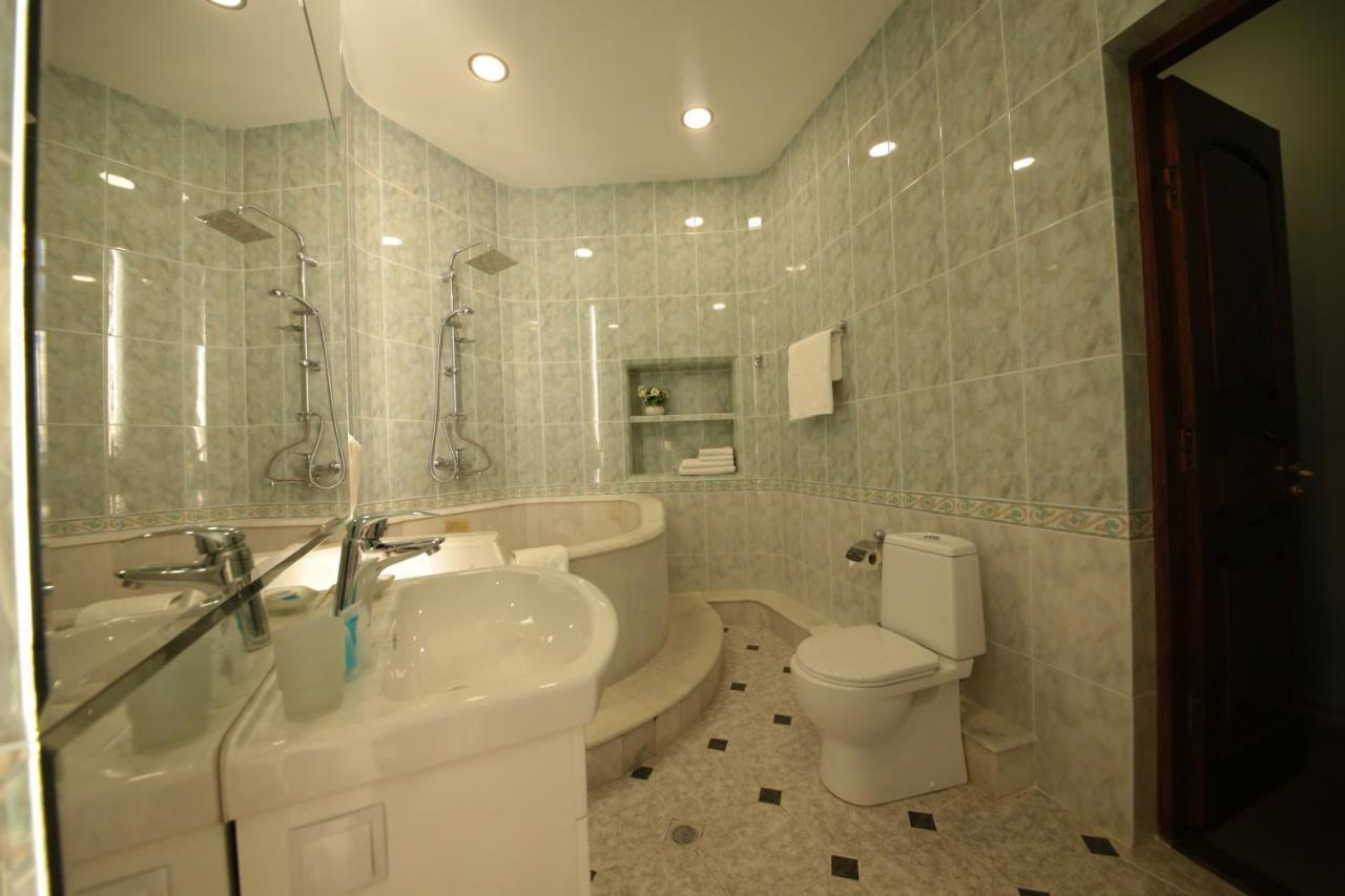 Stay Boutique Hotel Tbilisi Bagian luar foto