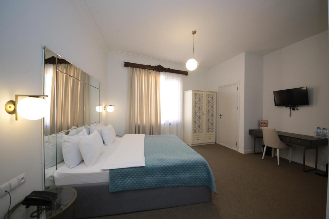 Stay Boutique Hotel Tbilisi Bagian luar foto