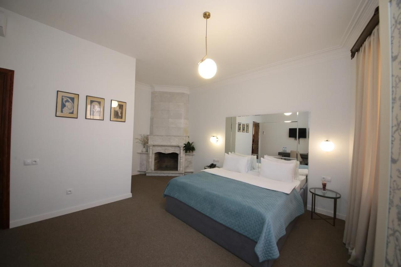 Stay Boutique Hotel Tbilisi Bagian luar foto