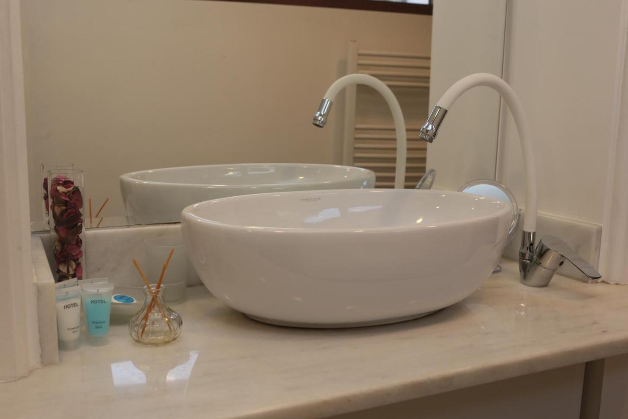 Stay Boutique Hotel Tbilisi Bagian luar foto
