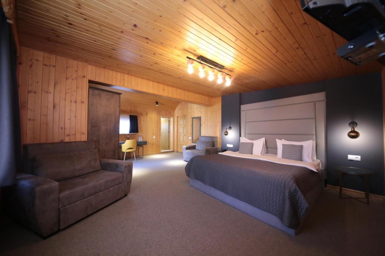 Stay Boutique Hotel Tbilisi Bagian luar foto