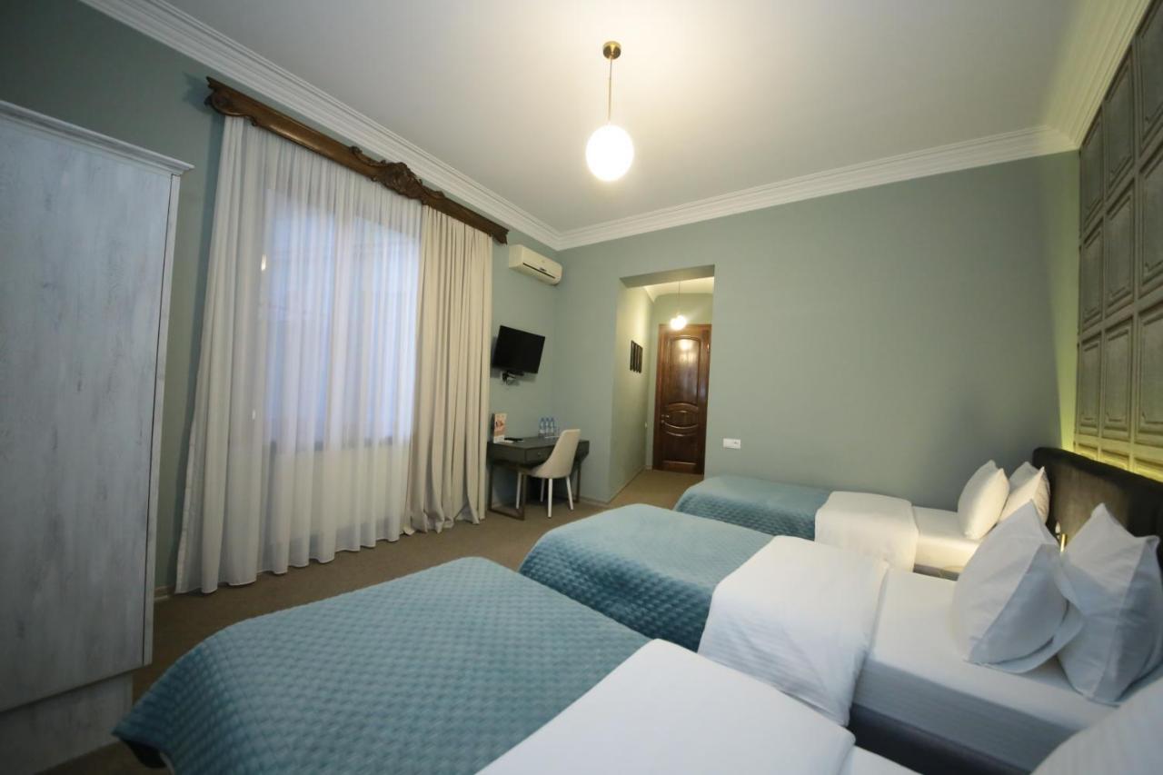 Stay Boutique Hotel Tbilisi Bagian luar foto