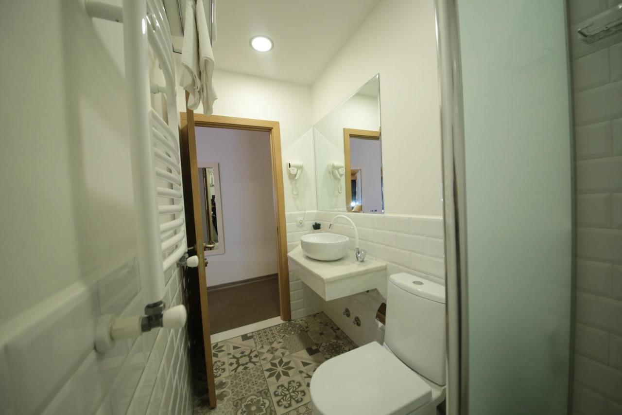 Stay Boutique Hotel Tbilisi Bagian luar foto