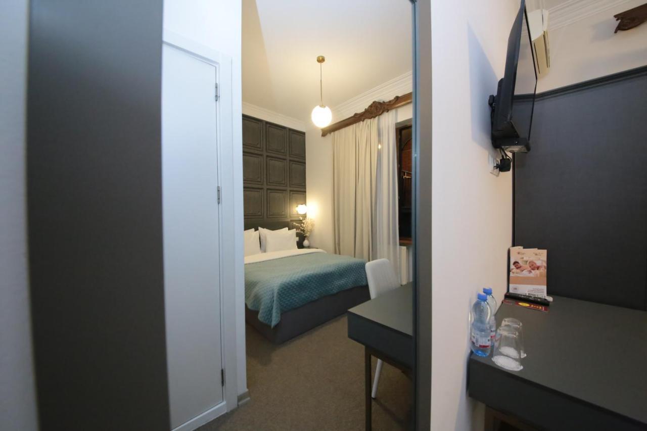 Stay Boutique Hotel Tbilisi Bagian luar foto
